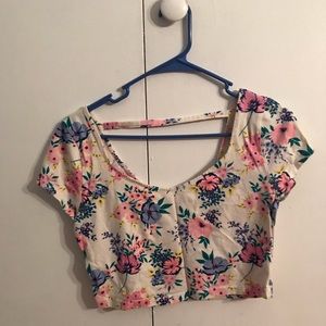 Charlotte Russe Tops - floral crop top Charlotte Russe Tops - floral crop top